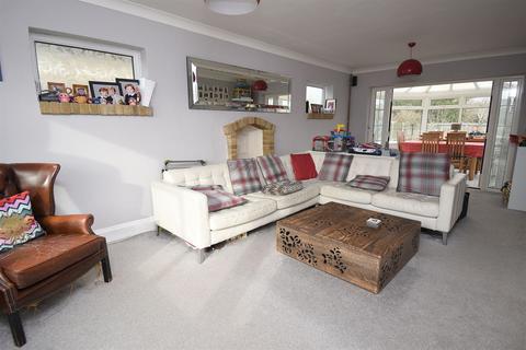 27 Cherry Orchard, Chestfield, Whitstable, CT5 3NH
