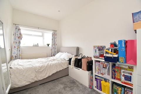 10 Parkway, Stevenage, SG2 8DJ