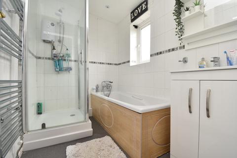 10 Parkway, Stevenage, SG2 8DJ