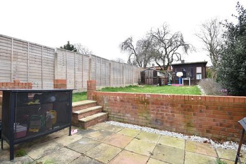 10 Parkway, Stevenage, SG2 8DJ