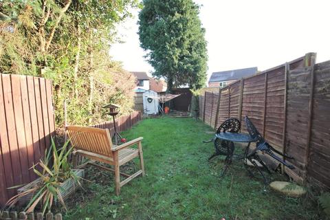 27 Amberley Close, Pontprennau, Cardiff, CF23 8AY