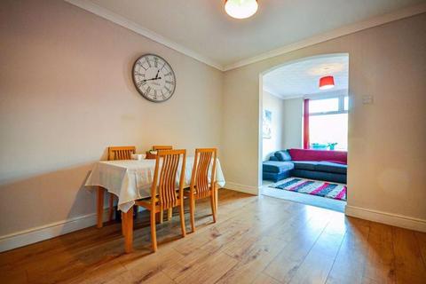 240 Littlefield Lane, Grimsby, DN34 4RS