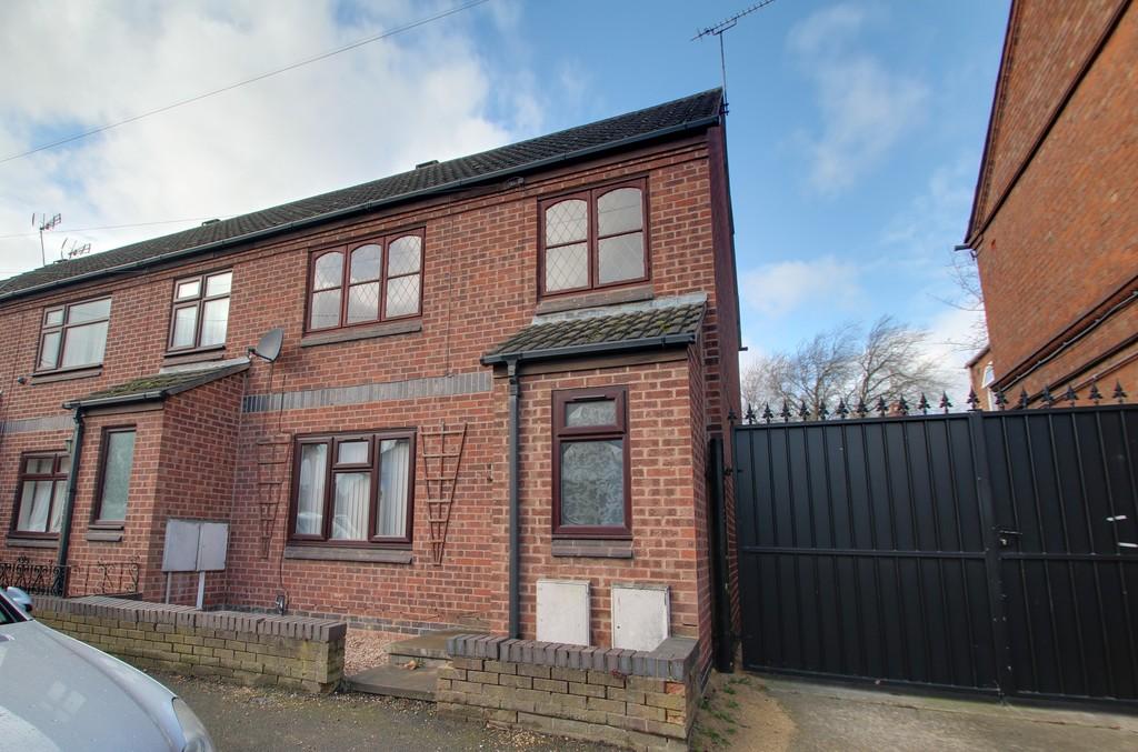 Beaumanor Road, Leicester 3 bed terraced house for sale £220,000