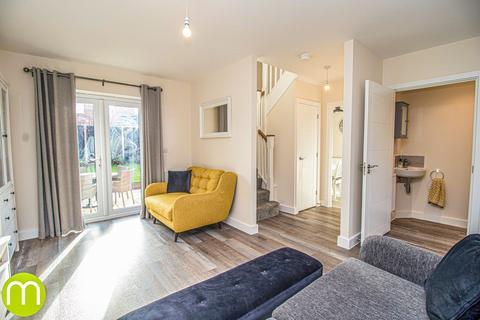 6 Batterham Close, Stanway, Colchester, CO3 0BH