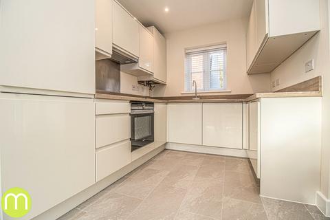 6 Batterham Close, Stanway, Colchester, CO3 0BH