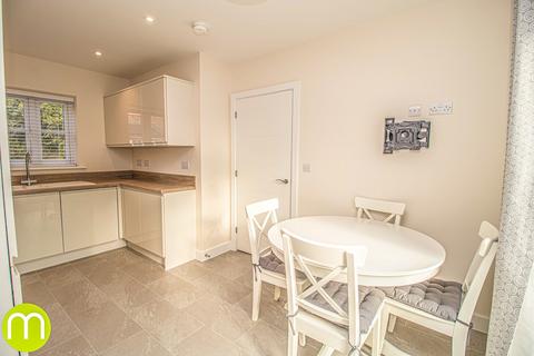 6 Batterham Close, Stanway, Colchester, CO3 0BH