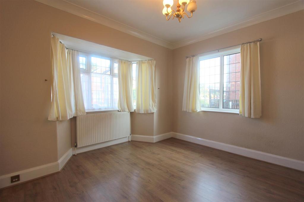 Swaledale Avenue, Darlington 3 bed detached bungalow £225,000