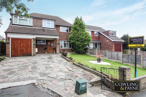 4 bedroom detached house to rent, Southend Road, Wickford