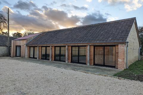 Office to rent, Kington Langley, CHIPPENHAM