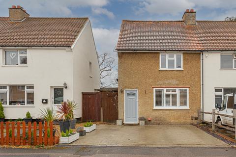 33 Taylor Road, Ashtead, KT21 2HZ