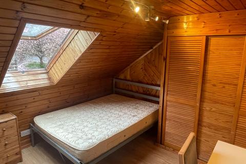 1 bedroom in a house share to rent, Queen Street, Stirling Town, Stirling, FK8