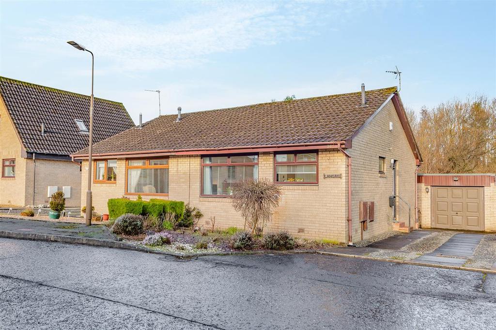 Lomond Crescent, Stenhousemuir... 2 bed bungalow £163,000