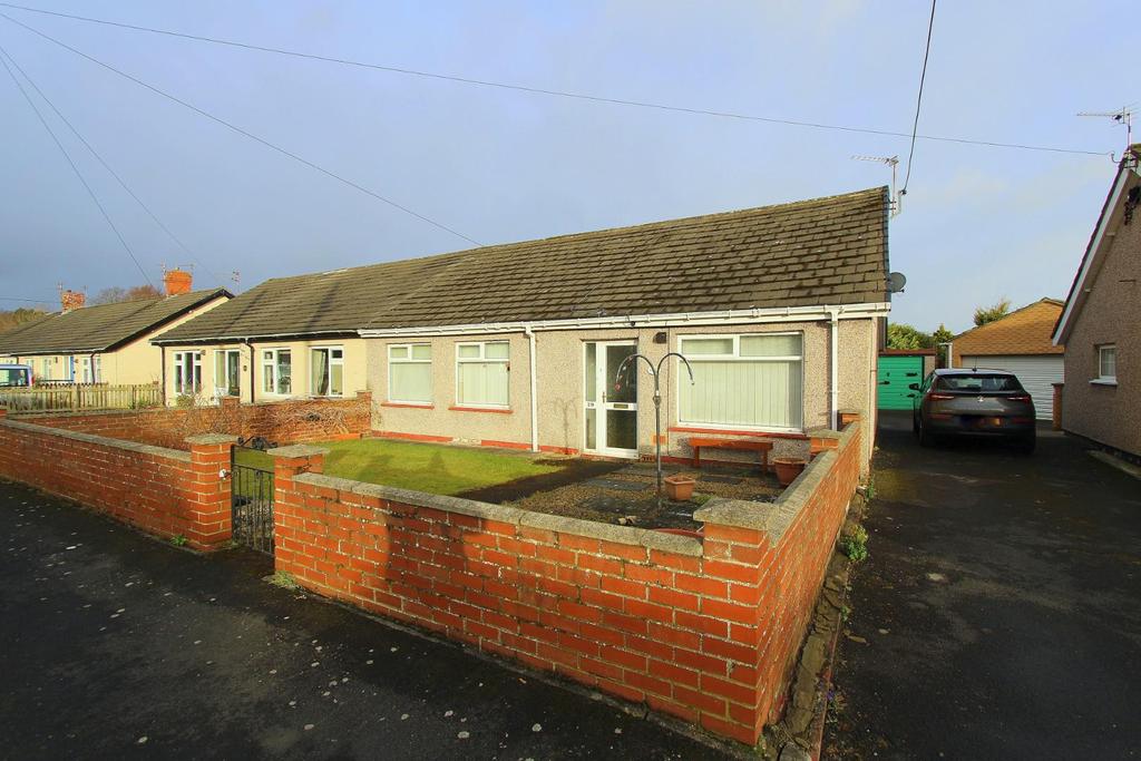 Newhouse Avenue, Esh Winning, Durham 3 bed semidetached bungalow £