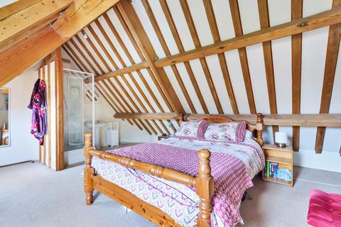 43 High Street, Avening, Tetbury, GL8 8NF