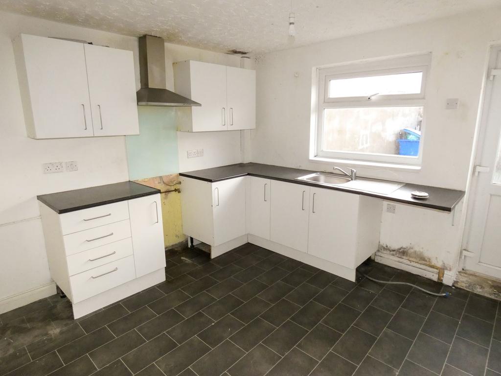 Beatrice Street, Ashington, Northumberland, NE63 9BS 2 bed terraced