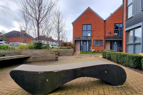 3 bedroom end of terrace house to rent, Old Dairy Close, Totton SO40