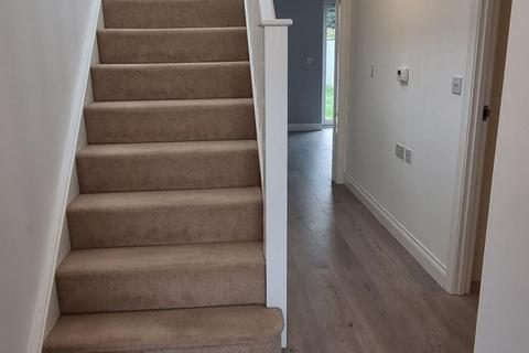 3 bedroom end of terrace house to rent, Old Dairy Close, Totton SO40