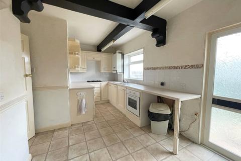 46 Berriedale Drive, Sompting, Lancing, BN15 0LE