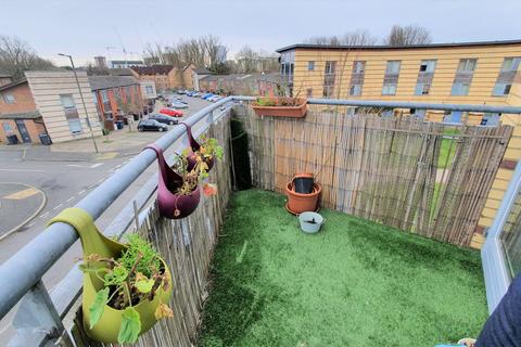 6 Warmwell Avenue, London, NW9 5DB