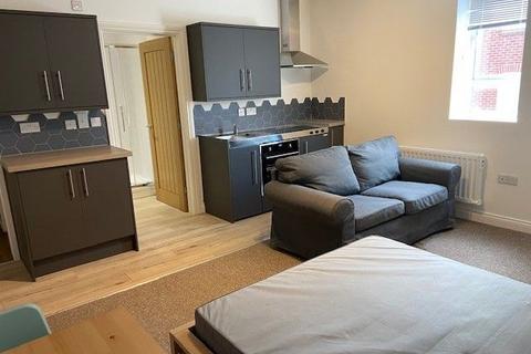 Studio to rent, Flat 26 Palma Court,  Brookend Street, Ross-on-Wye