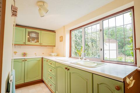 71 Bondend Road, Upton St Leonards, Gloucester, GL4 8EA