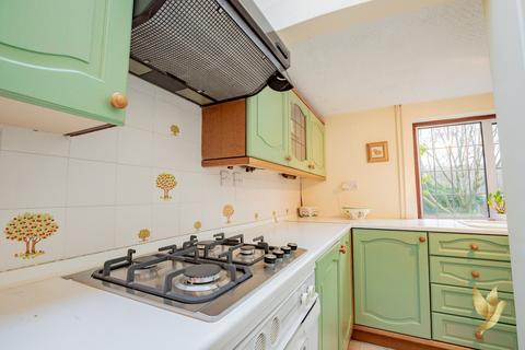 71 Bondend Road, Upton St Leonards, Gloucester, GL4 8EA