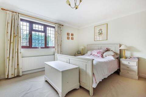 7 Crees Meadow, Windlesham, GU20 6QA