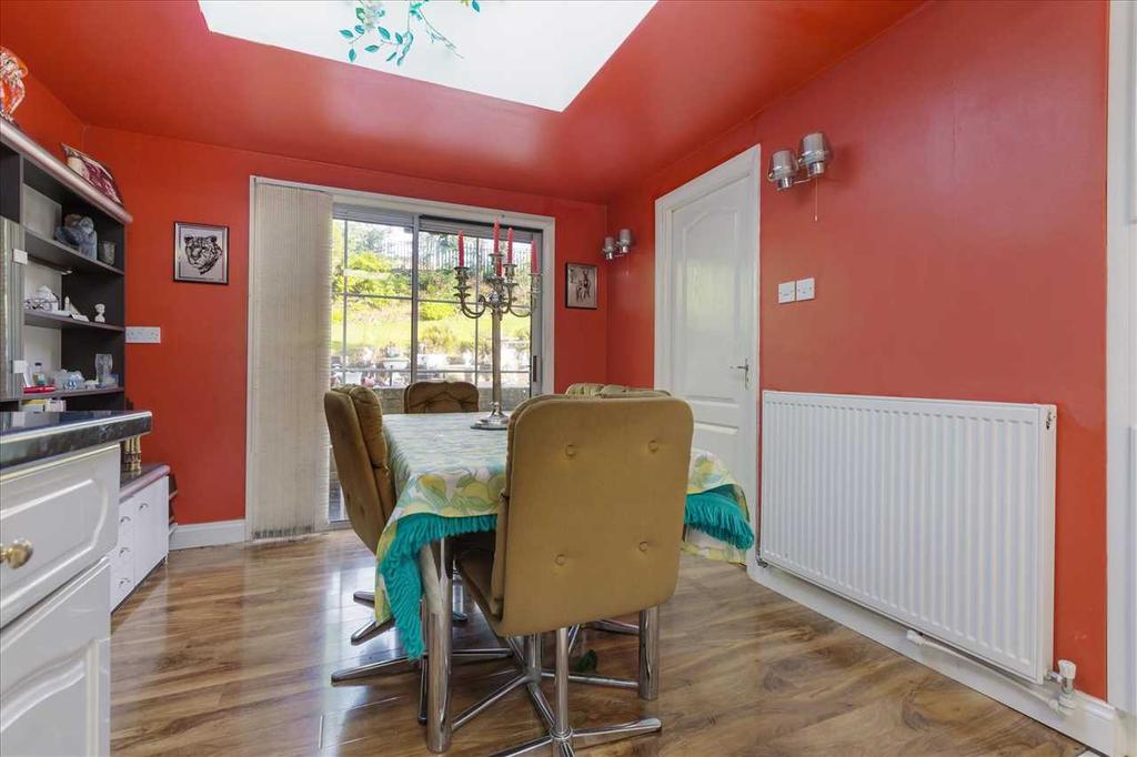 Kitchen Dining (3)