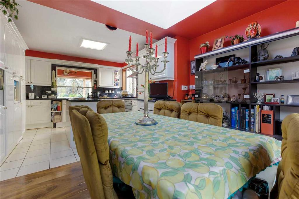 Kitchen Dining (4)
