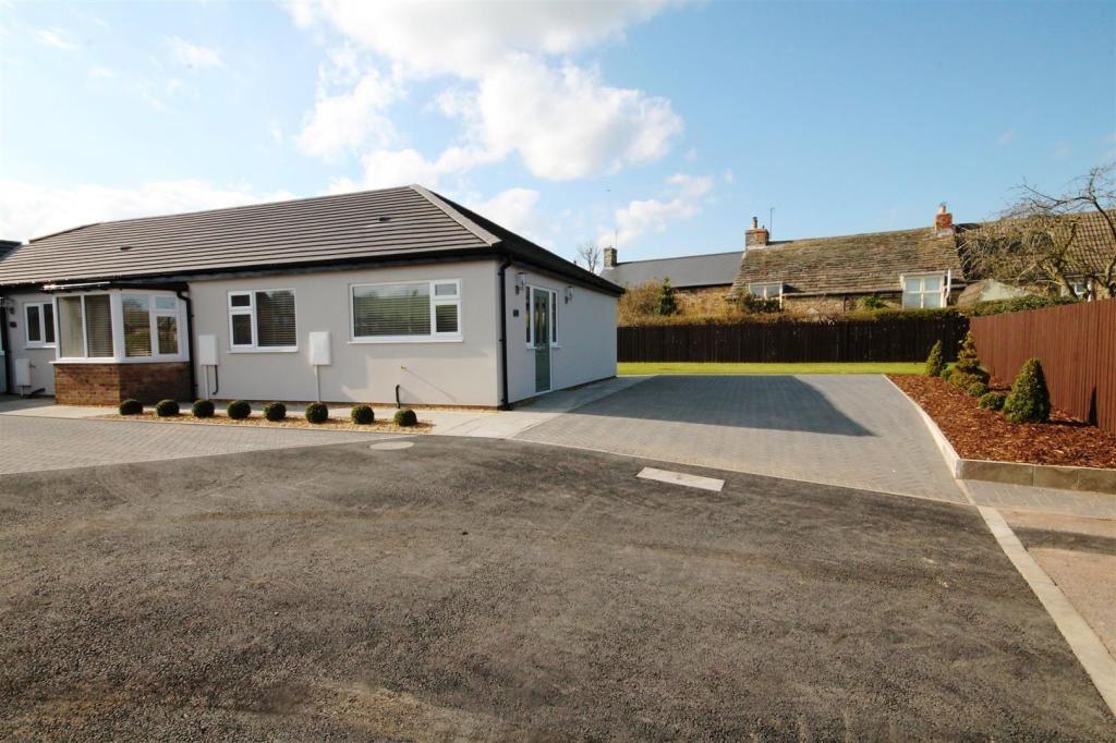 Meadhope Street, Wolsingham, 3 bed bungalow £240,000