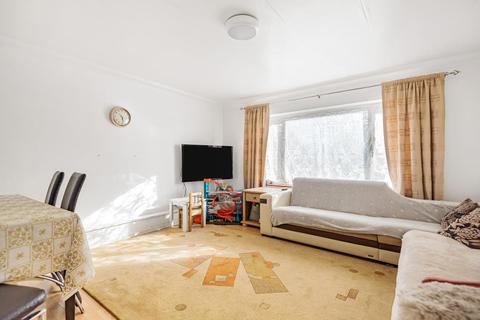 2 bedroom flat for sale - Watford,  Middlesex,  WD18