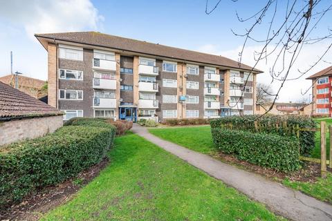 2 bedroom flat for sale - Watford,  Middlesex,  WD18
