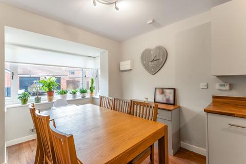 8 Ashpole Avenue, Wootton, Bedford, MK43 9ED