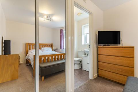 8 Ashpole Avenue, Wootton, Bedford, MK43 9ED