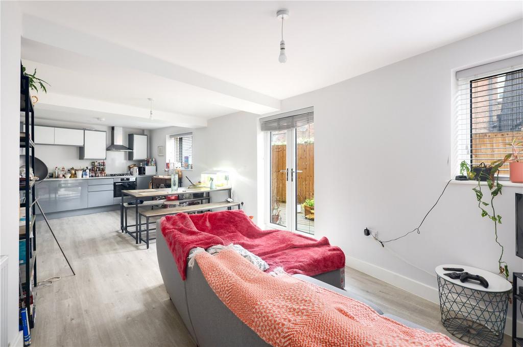 Living Room/Kitchen
