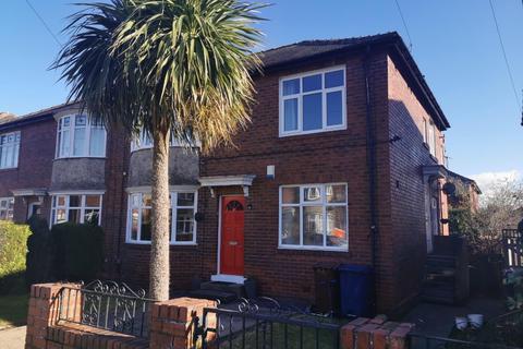 2 bedroom flat to rent, Ferndene Grove, High Heaton, Newcastle upon Tyne, NE7