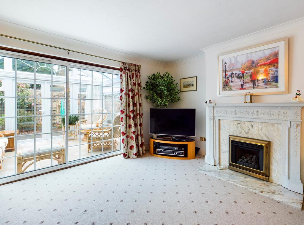 Palmyra Court, West Cross, Swansea, SA3 2 bed end of terrace house £