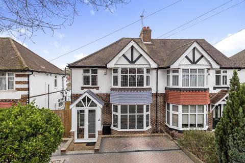28 Oak Tree Gardens, Sundridge, Bromley, BR1 5BH
