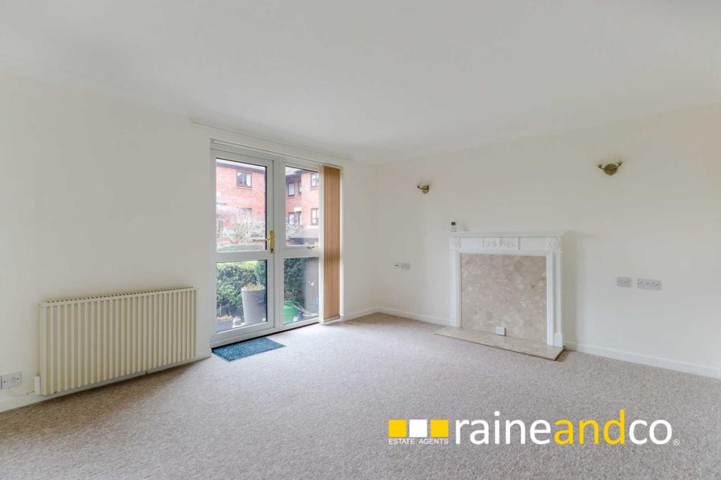 Pond Court The Ridgeway Codicote SG4 8YY 2 Bed Semi detached House 