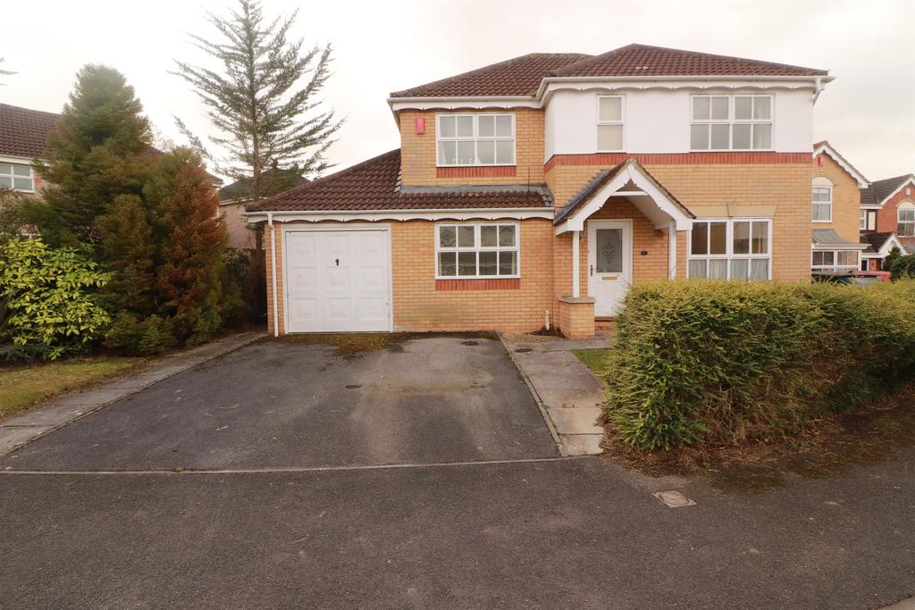 Kelbra Crescent, Frampton Cotterell... 3 bed detached house £525,000