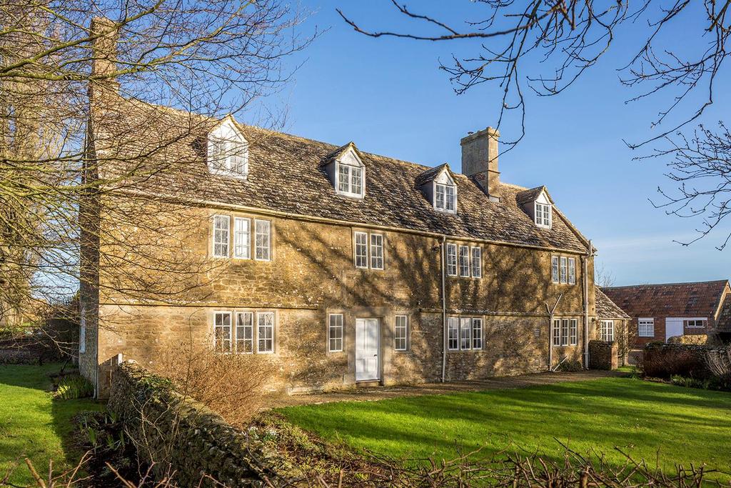 Bencroft, Stanley, Chippenham, Wiltshire, SN15 4 bed detached house £