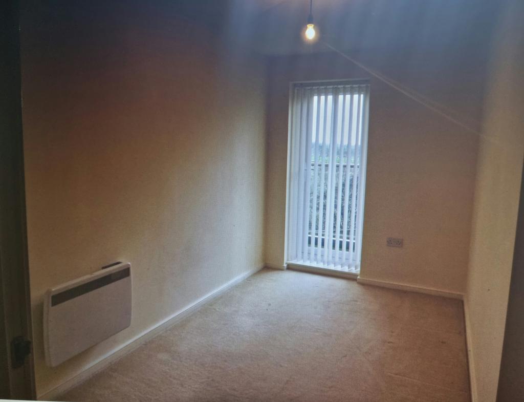 Second bedroom