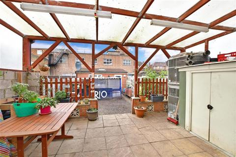 102 Brook Crescent, London, E4 9ET