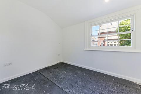 61 Devonshire Drive, London, SE10 8JZ