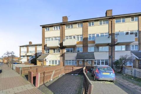 48 Ordnance Road, London, E16 4PJ