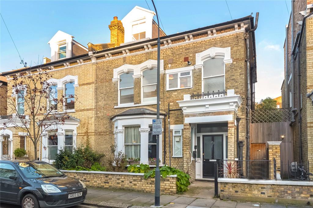 Lilyville Road, Fulham, London, SW6 2 bed apartment - £2,396 pcm (£553 pw)