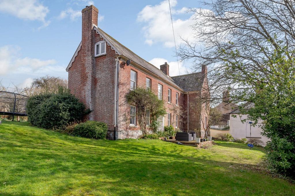 Silver Street, Thorverton, Exeter, Devon 5 bed detached house £1,150,000
