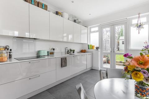103 Mackenzie Road, Beckenham, BR3 4RY