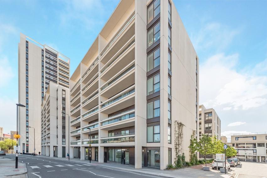 9c York Way, Camden, London, N7 2 bed flat - £2,925 pcm (£675 pw)