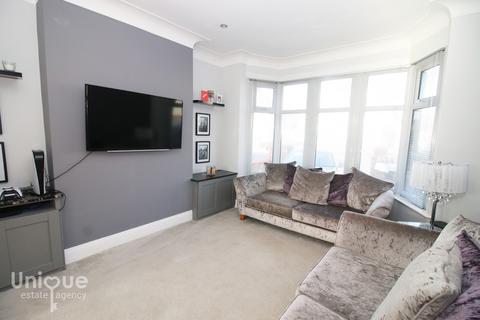 87 Knowle Avenue, Blackpool, FY2 9UU